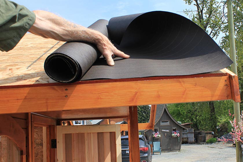 Unrolling The Tar Paper - Spa Gazebo|Hot Tub Enclosure - Westview Manufacturing