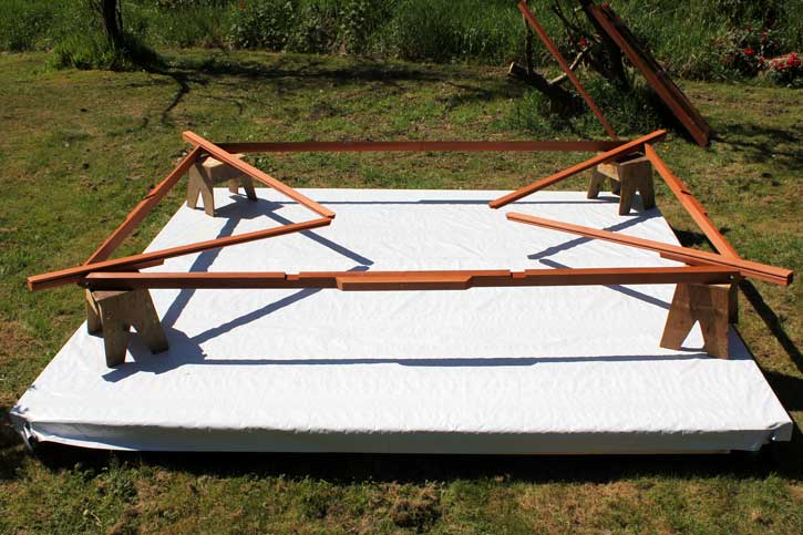 hot tub enclosure roof assembly
