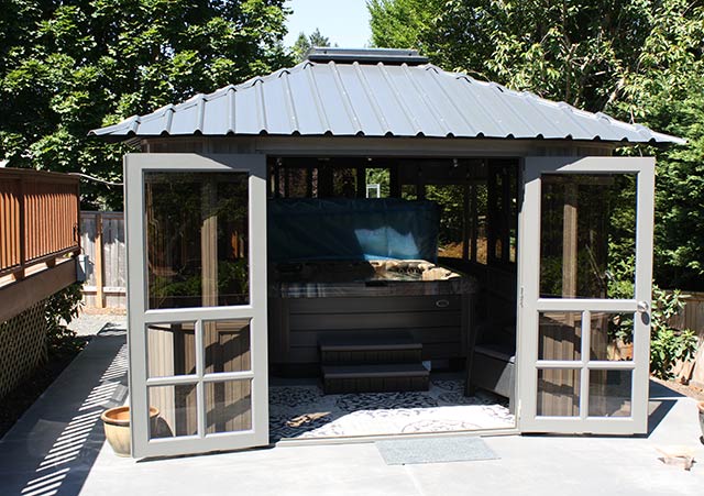 a Colorado hot tub enclosure with wide open door